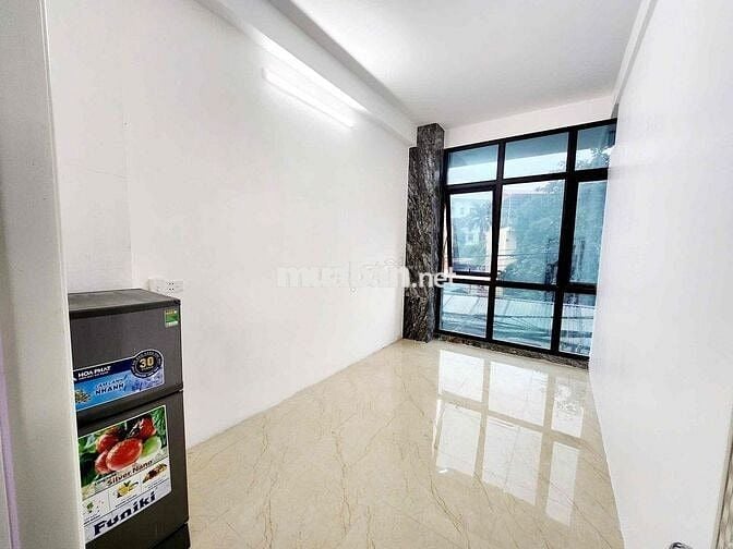 2PN Sát Q1, Thảo Điền, Hutech, UEF, HIU, Văn Lang, Điện Nước Chính