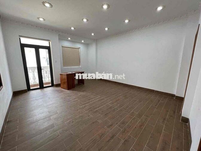 CHỦ GỬI CHO THUÊ NHÀ TRỆT 3 LẦU ĐƯỜNG LÝ THÁI TỔ KDC HƯNG PHÚ