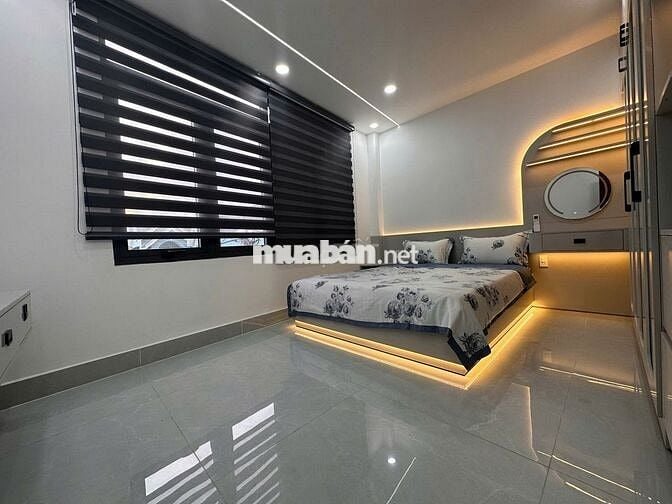 4 TẦNG 4 PN - XE HƠI NGỦ NHÀ- THIẾT KẾ SANG TRỌNG- NGAY PHAN VĂN HÙM