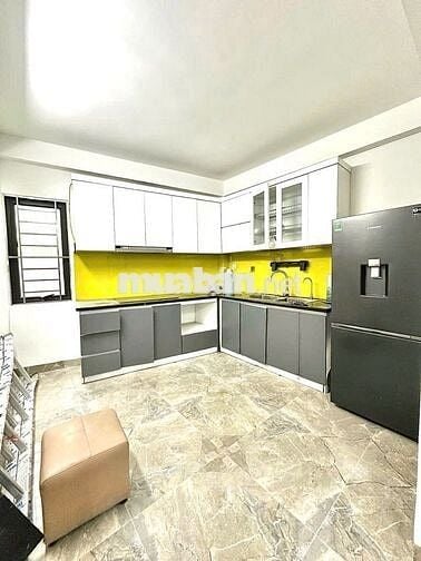 Nhà mới, ngõ nông, gần ô tô, 4 phòng ngủ, 37m2, chỉ 6.35 tỷ