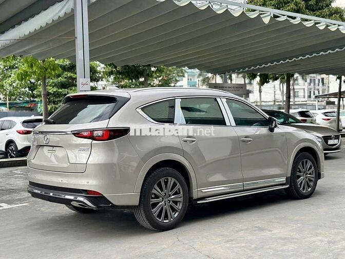 Mazda CX-8 Khuyến mãi ngập tràn.