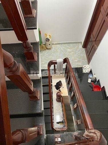 Nhà đẹp ô tô vào tận nhà SHR 60m² 4 tầng, 5 phòng ngủ, 6.2 tỷ
