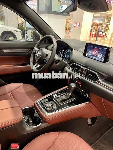 Mazda CX-8 Khuyến mãi ngập tràn.