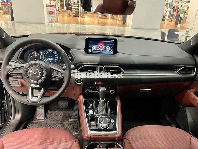 Mazda CX-8 Khuyến mãi ngập tràn.
