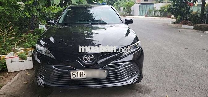 Toyota Camry 2.0G 2019 95000 km Đen