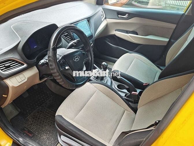 Hyundai Accent 2018 Bản thiếu Vàng