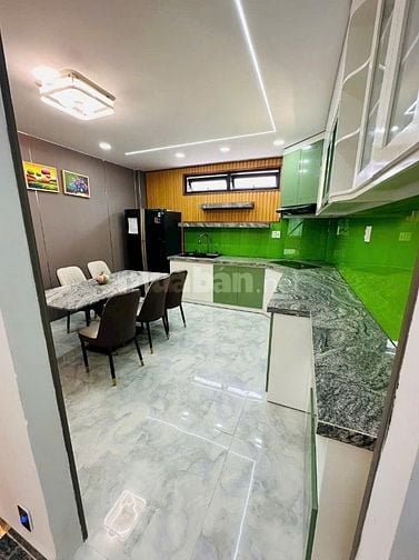 Nhà hẻm 8m dt75m2 đúc mới 100% 5 tầng ST 6pn Hương Lộ 2, Q. Bình Tân