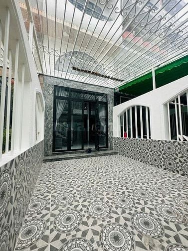Nhà hẻm 8m dt75m2 đúc mới 100% 5 tầng ST 6pn Hương Lộ 2, Q. Bình Tân