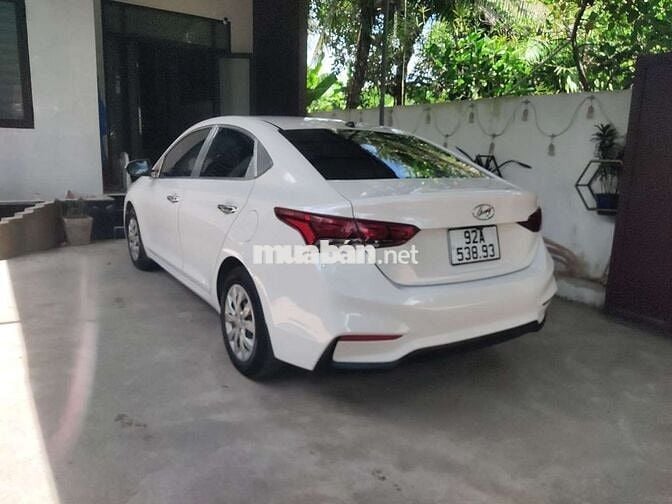 Hyundai Accent 2020 Trắng Số sàn 220.000 km