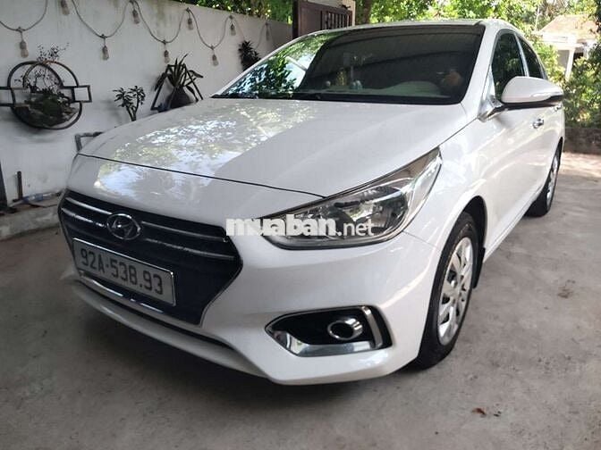Hyundai Accent 2020 Trắng Số sàn 220.000 km