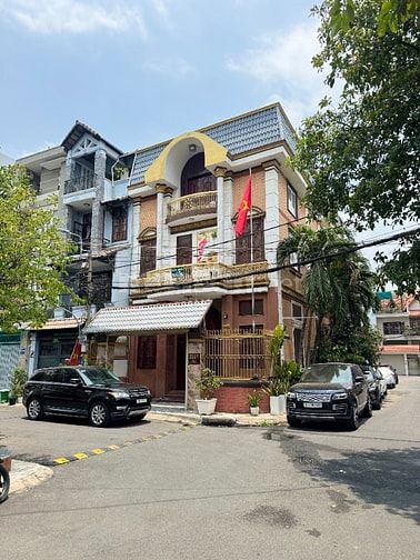 Cho Thuê Biệt Thự khu dân cư Cao Cấp An Ninh 24/24. Tổng 300m2