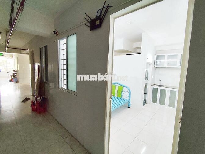 𝐓𝐎𝐈𝐋𝐄𝐓 đầy đủ, CỬA SỔ, 𝐅𝐔𝐋𝐋 GẠCH | Đ.C2 LÊ VĂN LƯƠNG(🏘️TRỌ 𝑨𝑵𝑯 𝑽𝑰𝑵𝑯)