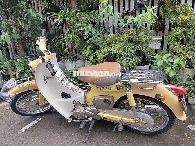 Honda Cub Thái Lan mẩu xưa cổ. bs66