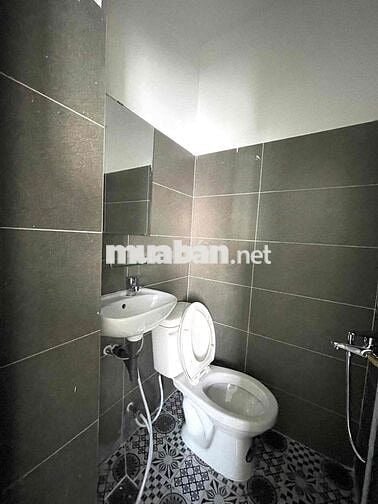 CHDV TÁCH BẾP CỬA SỔ TRỜI NGAY NGÃ TƯ PHÚ NHUẬN