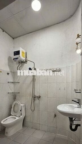 CHÍNH CHỦ CHO THUÊ: NHÀ RIÊNG NGÕ 59 HOÀNG HOA THÁM
