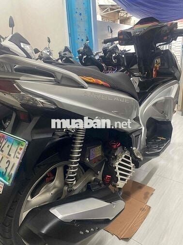 Honda Air Blade 125 Bạc Nguyên zin Chưa tai nạn