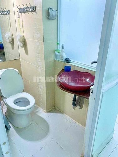 CĂN 1: CHO THUÊ NHÀ MTNB 6M(XH) PHẠM VĂN CHÍ, P.7, Q.6, 10TR.
