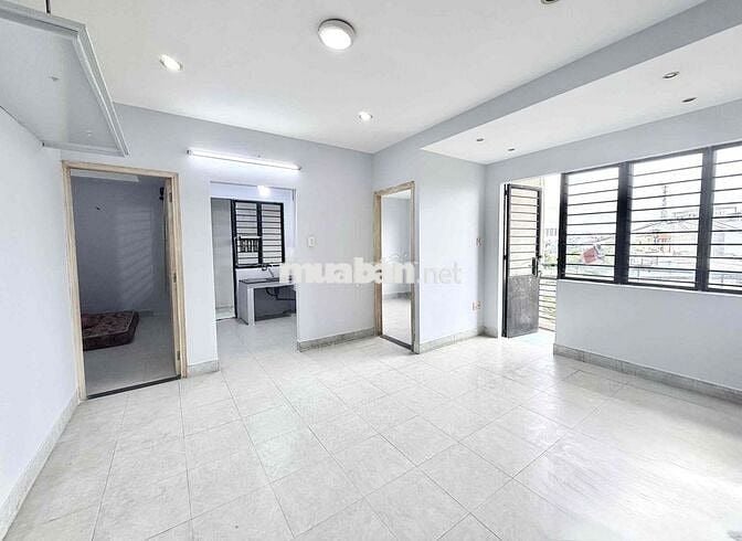 CHUNG CƯ LÝ CHIÊU HOÀNG - CẦN TIỀN BÁN GẤP (Thang bộ - Lầu 2)