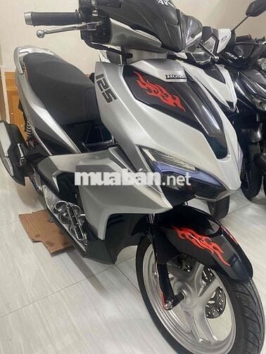 Honda Air Blade 125 Bạc Nguyên zin Chưa tai nạn