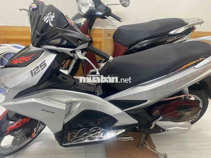 Honda Air Blade 125 Bạc Nguyên zin Chưa tai nạn