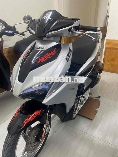 Honda Air Blade 125 Bạc Nguyên zin Chưa tai nạn