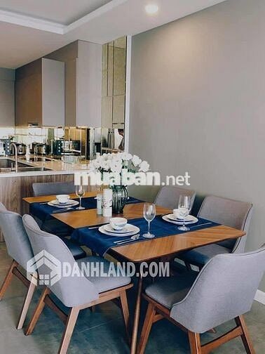 Giá tốt The Gold View quận 4 diện tích lớn 94m2 2PN2WC, full nội thất