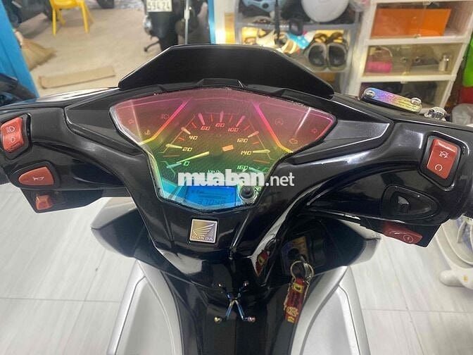 Honda Air Blade 125 Bạc Nguyên zin Chưa tai nạn