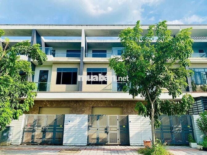 Bán nhà 1 trệt 2 lầu khu dân cư Bửu Long 3