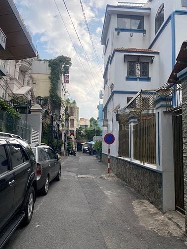 Sở Hữu Ngay Biệt Thự Cổ 190m2 Ngay Góc 3 Mặt Tiền Nam Kỳ Khởi Nghĩa