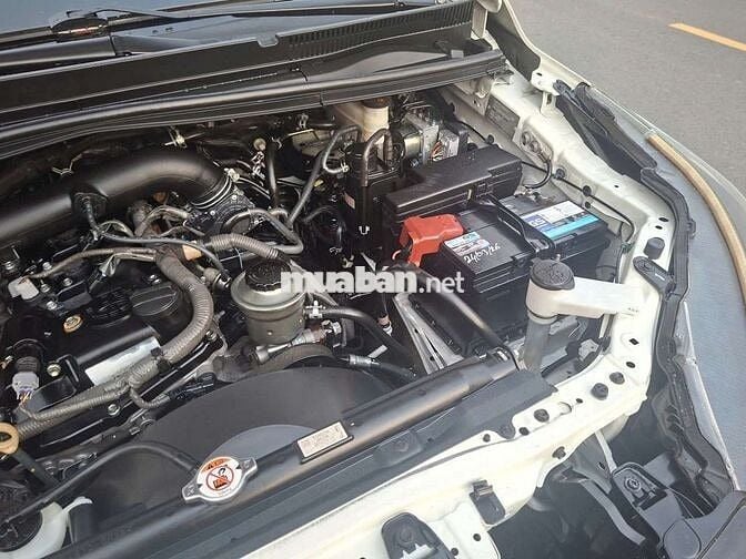 Toyota Innova E 2017 Số sàn Trắng