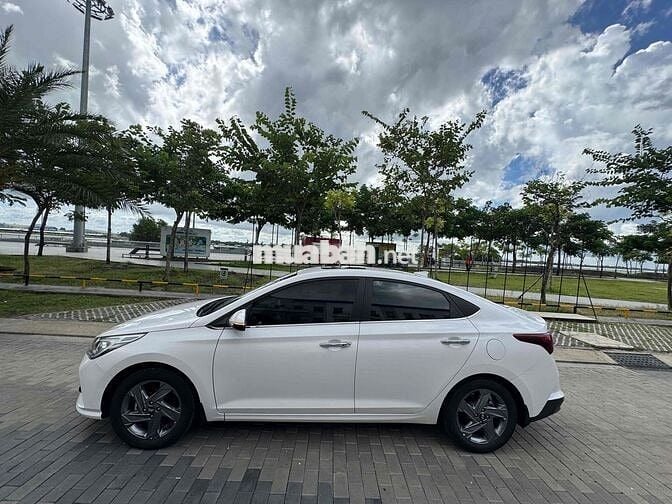 Hyundai Accent 2023 AT đặc biệt Trắng