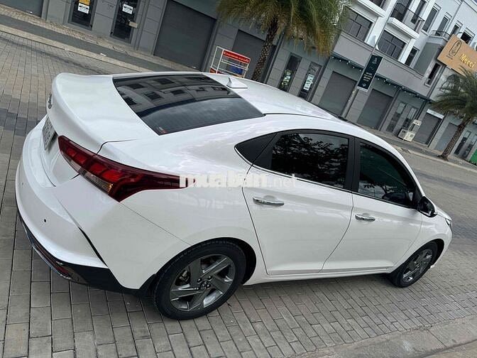 Hyundai Accent 2023 AT đặc biệt Trắng