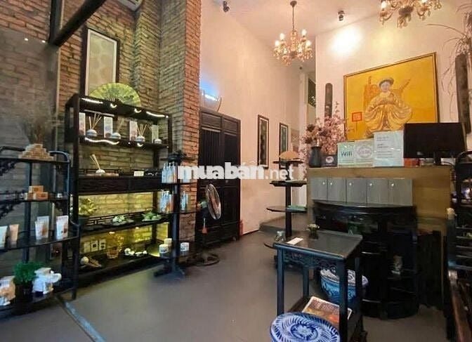 CHO THUÊ NHÀ MẶT TIỀN NGANG 8M KHU PHỐ NHẬT QUẬN 1
