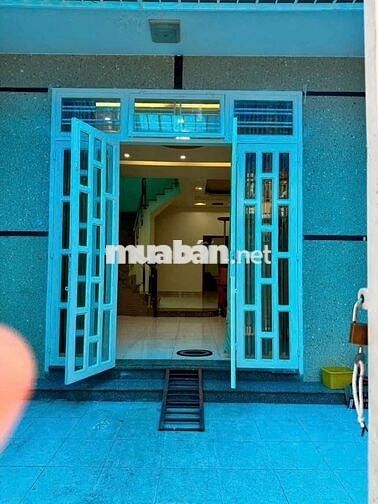 CHO THUÊ NHÀ ĐẸP SẴN MÁY LẠNH HẺM ĐƯỜNG TRƯƠNG THỊ HOA PHƯỜNG TTH Q12