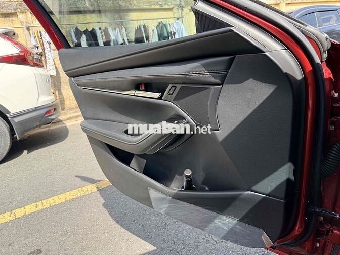 Mazda 3 1.5 Luxury 2022. chất xe siêu lướt.