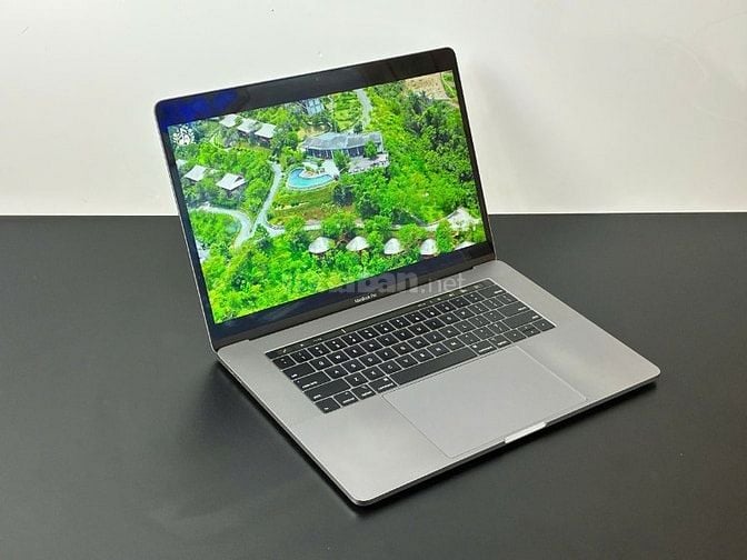 Macbook Pro 2018 giá tốt - có ship COD hoặc GDTT tại TPHCM