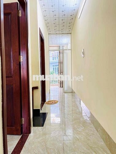 Cho Thuê Nhà 1 Trệt 1 Lầu Có 2 Máy Lạnh KDC Hoàng Quân Cần Thơ