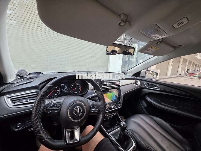 MG MG5 MT 2024 Trắng 40000 km Số sàn