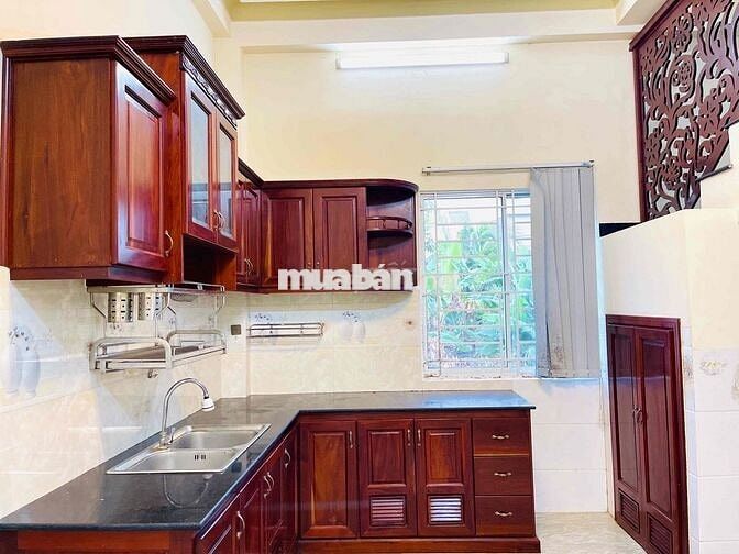 Cho Thuê Nhà 1 Trệt 1 Lầu Có 2 Máy Lạnh KDC Hoàng Quân Cần Thơ
