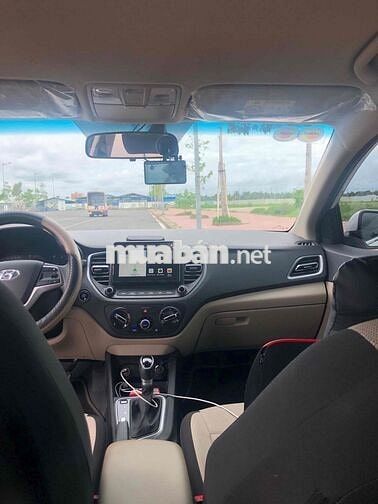 Hyundai Accent 2021 AT tiêu chuẩn Trắng 23150 km