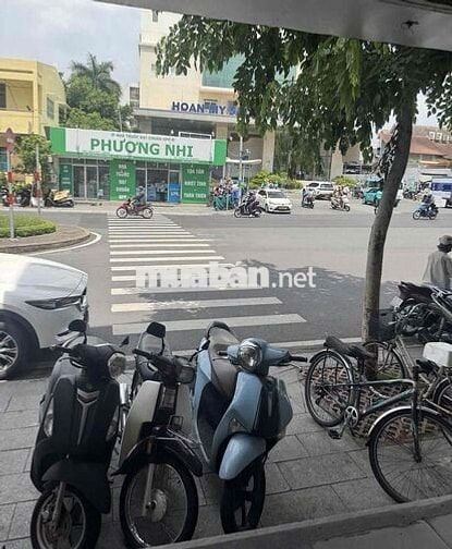 MẶT TIỀN PHAN XÍCH LONG 4x5.5 TRỆT 3 LẦU SUỐT KINH DOANH TỰ DO💕💕💕