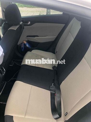 Hyundai Accent 2021 AT tiêu chuẩn Trắng 23150 km
