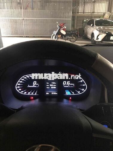 Hyundai Accent 2021 AT tiêu chuẩn Trắng 23150 km