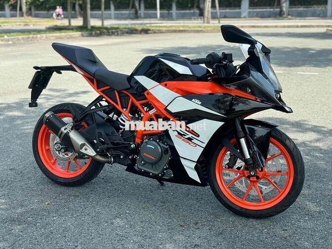 KTM RC 390 siêu lướt chính chủ ký phòng công chung