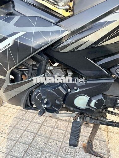 Yamaha Thể thao đen nhám dán decan