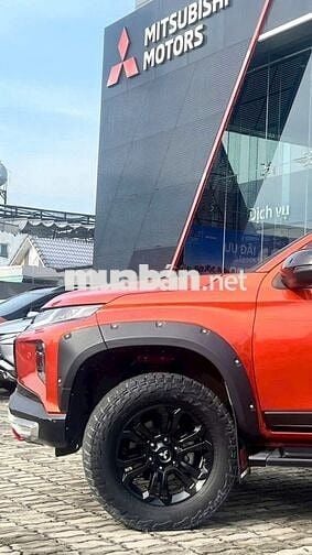 Triton Athlete 2022 2 cầu -88000km