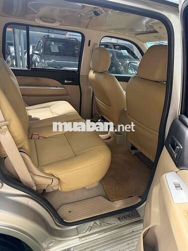 Ford Everest 2012 Số sàn Vàng cát 128.000km