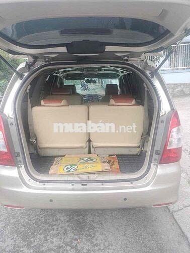 Toyota Innova 2015 Vàng cát 7 chỗ