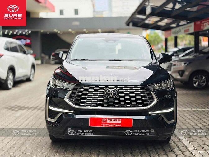 Toyota Innova Cross Hybrid 2024 Chính Hãng