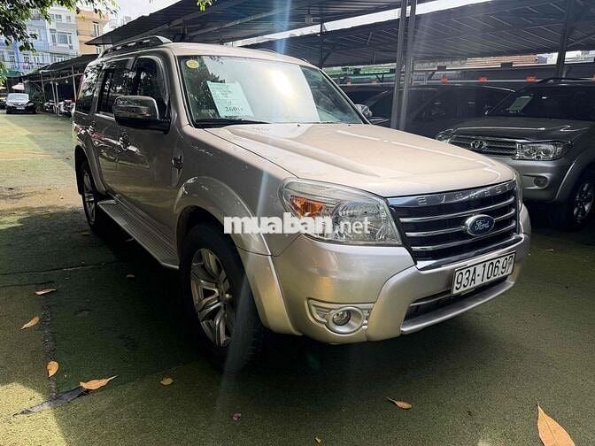 Ford Everest 2012 Số sàn Vàng cát 128.000km